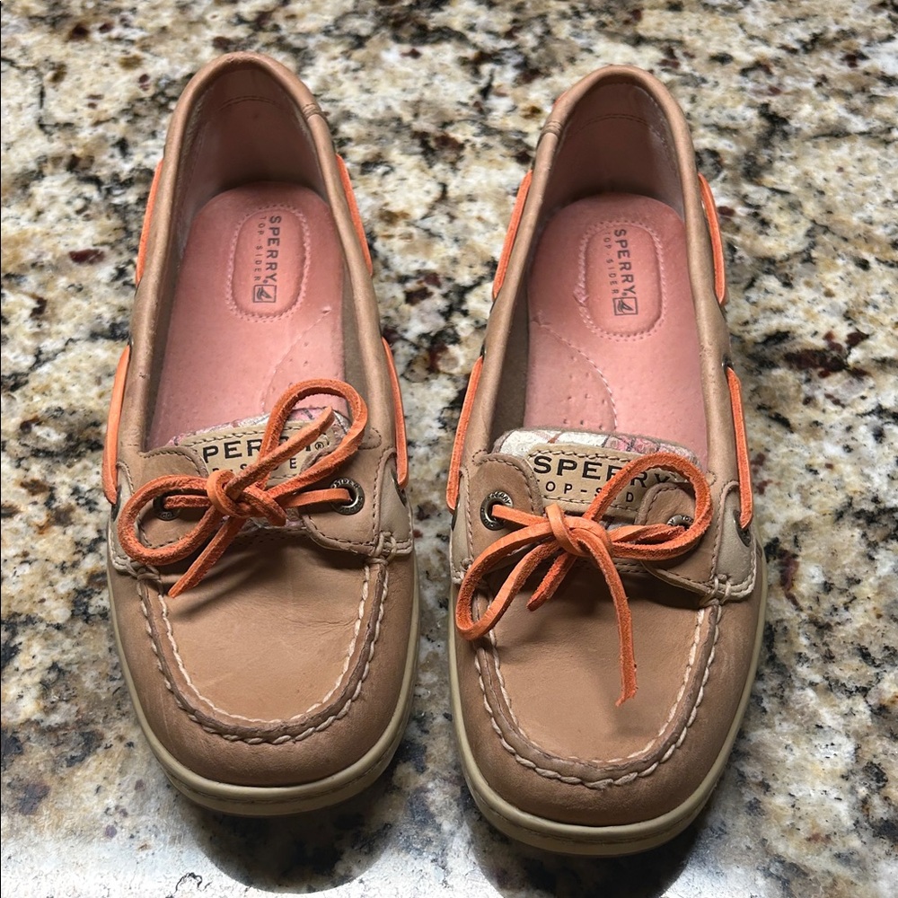 Sperry Women's Angelfish Coral Plaid Sequins size 7M